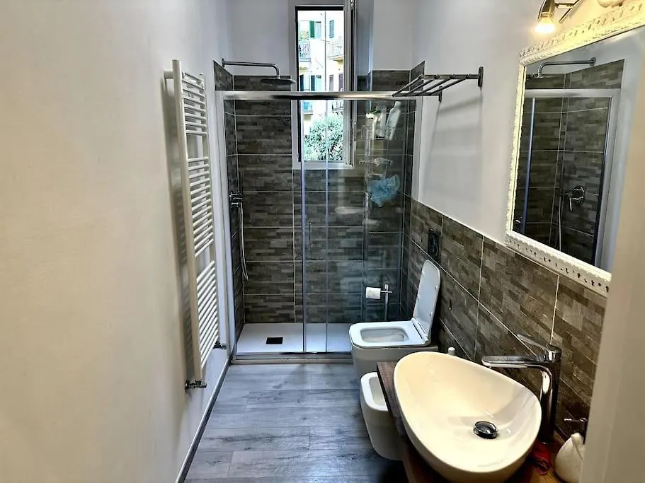 Tommy House San Frediano Apartment Florence Italy